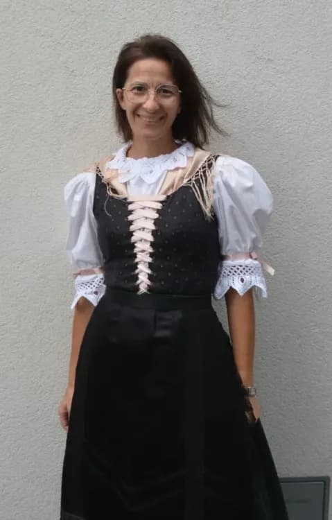 Sibylle Tschürtz